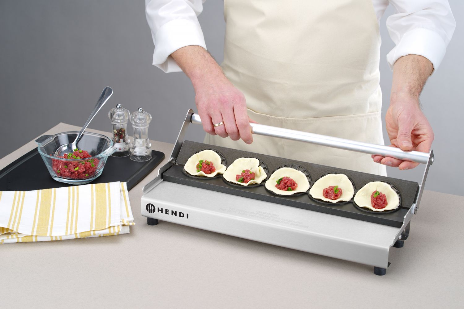 124214f375eab67cf768f01581ced065