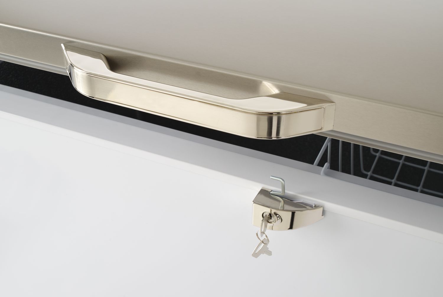 8e44c14d6263e1f95c78cb9cc464538c