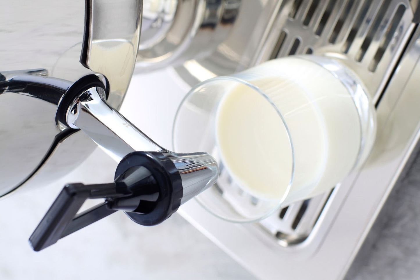 e2e4f7e22a98112c45b13306cf136224