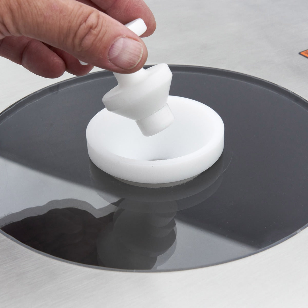 93f0d1be2ace83a1853114b7ef44ea74